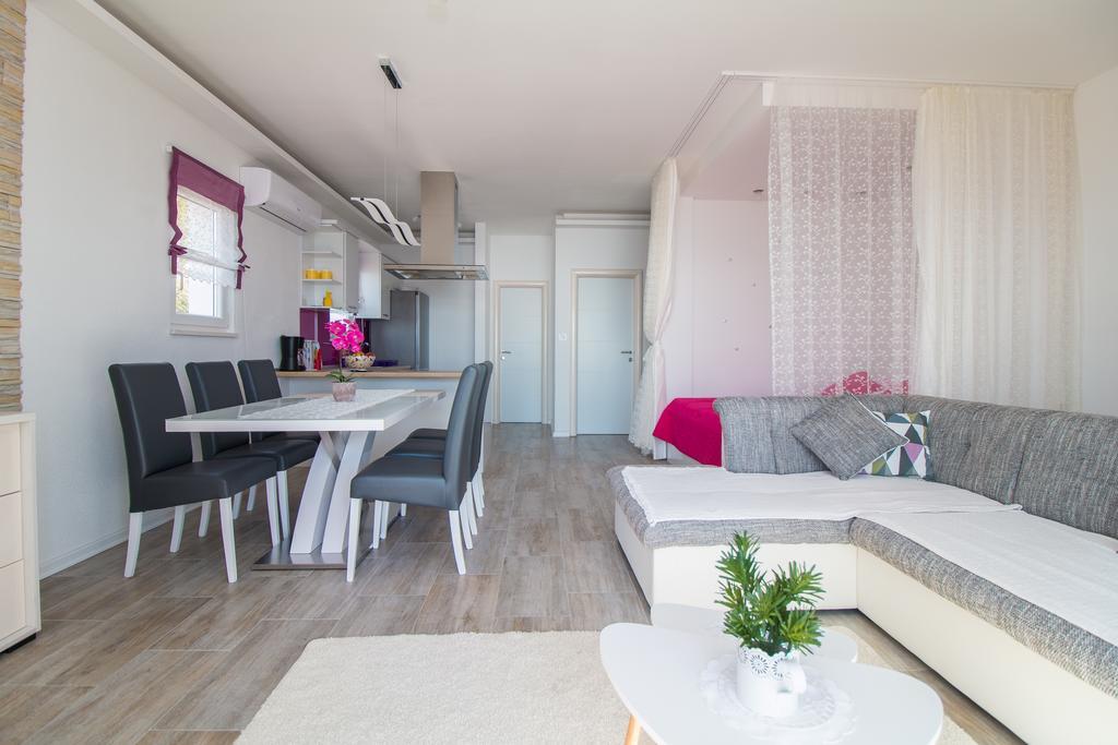 Apartment Rakuljic