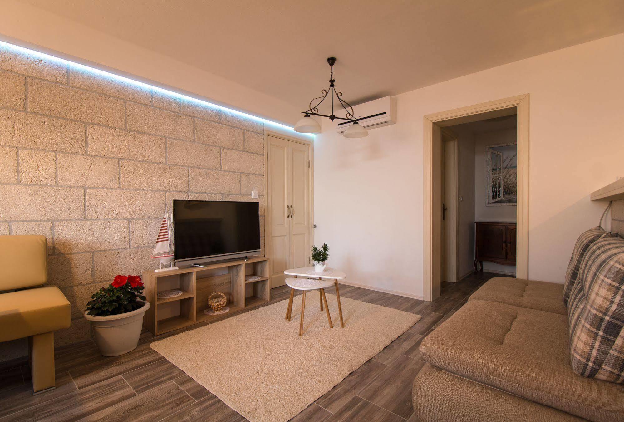 Rakuljic Apartment *